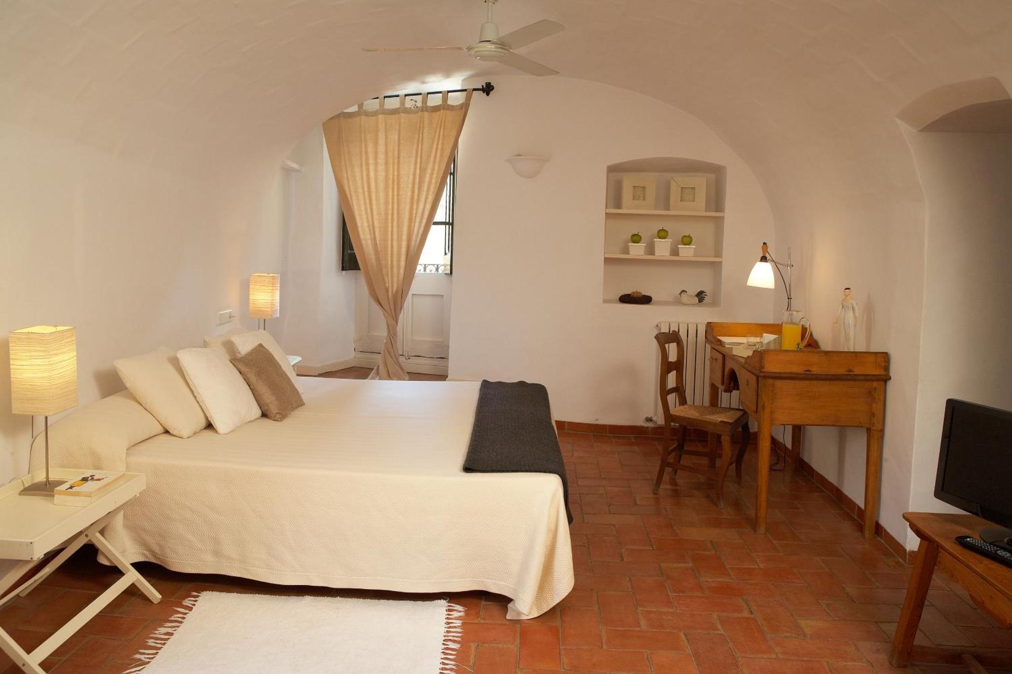 Hotel La Placa Madremanya Ngoại thất bức ảnh