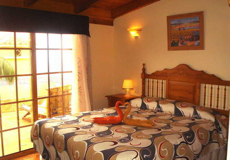 Hotel La Placa Madremanya Ngoại thất bức ảnh