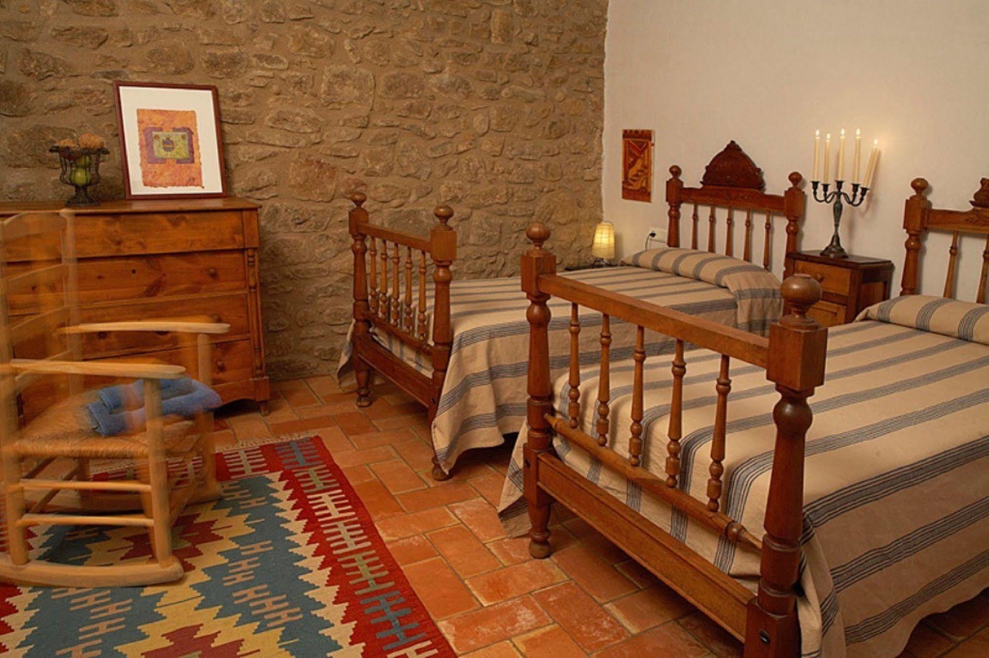 Hotel La Placa Madremanya Ngoại thất bức ảnh